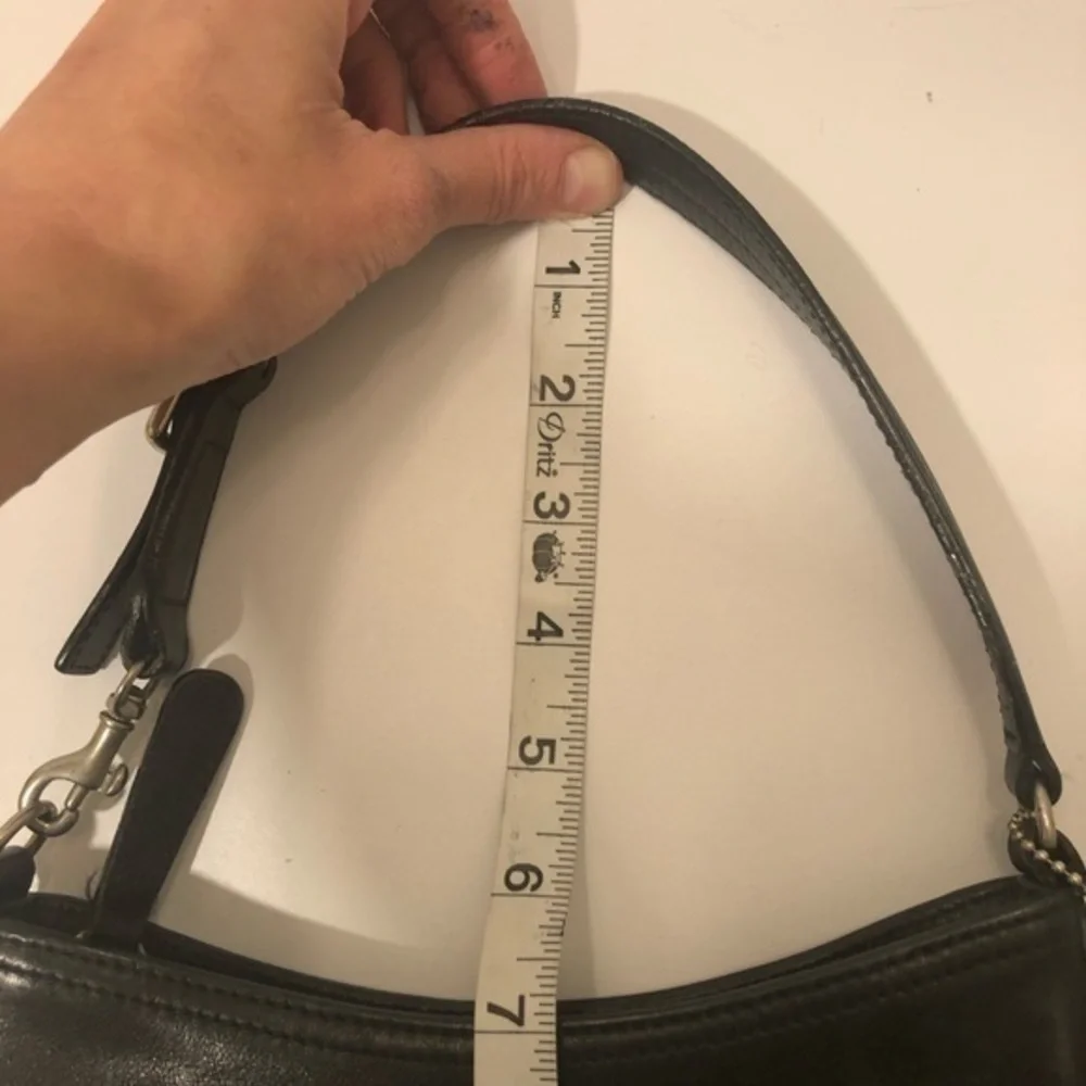 Coach almost vintage black leather mini bag
